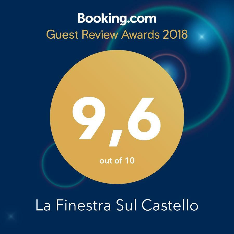 La Finestra Sul Castello Hotel Soave  Ngoại thất bức ảnh