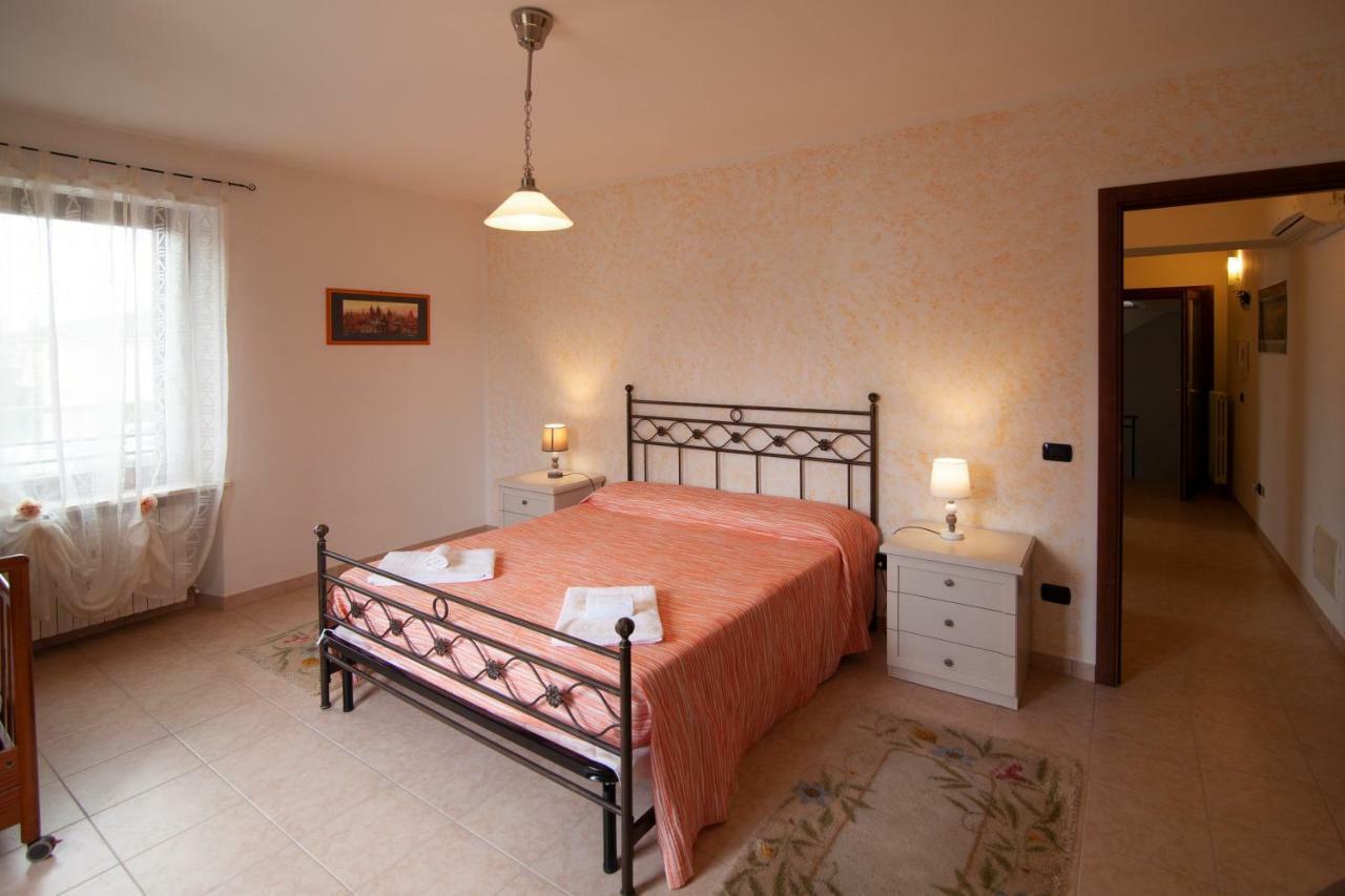 La Finestra Sul Castello Hotel Soave  Ngoại thất bức ảnh